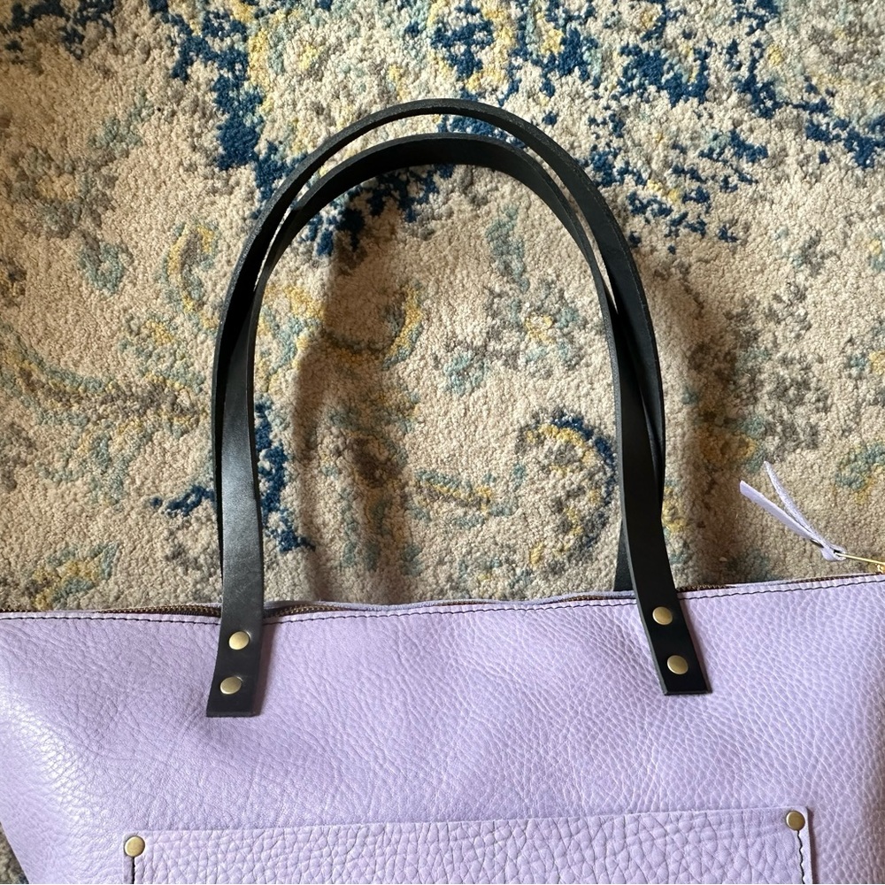 NEW 🦄 Portland Leather Large Wisteria Zip Tote - Picture 7 of 16